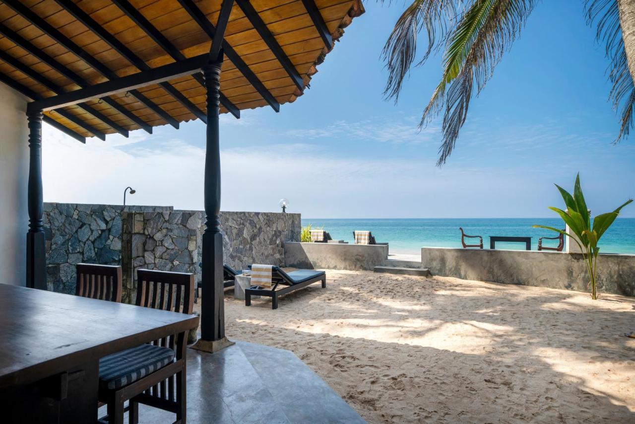 אמבלנגודה Blue Parrot Beach Villa מראה חיצוני תמונה