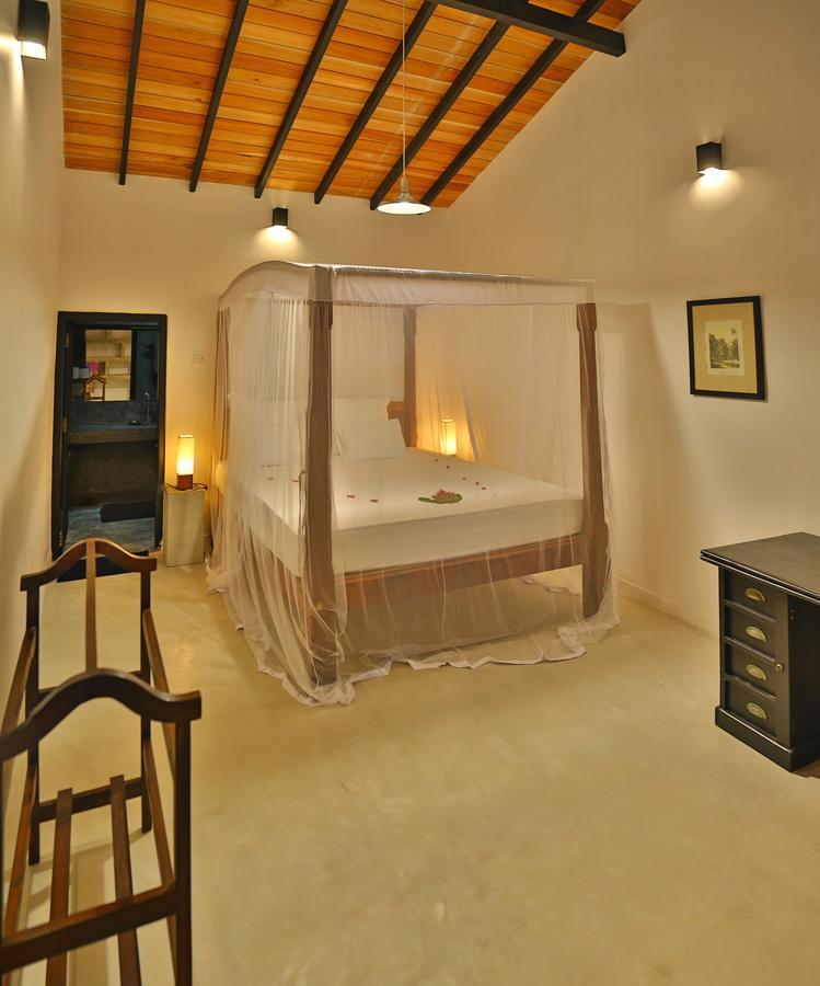 אמבלנגודה Blue Parrot Beach Villa מראה חיצוני תמונה