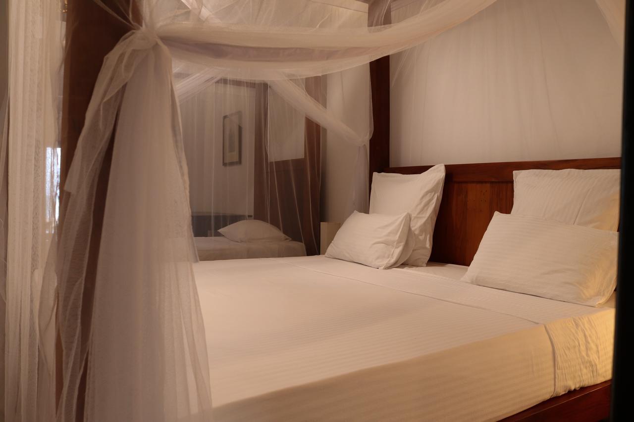 אמבלנגודה Blue Parrot Beach Villa מראה חיצוני תמונה