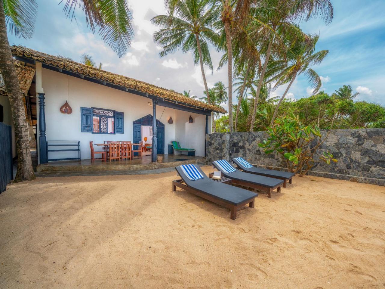 אמבלנגודה Blue Parrot Beach Villa מראה חיצוני תמונה